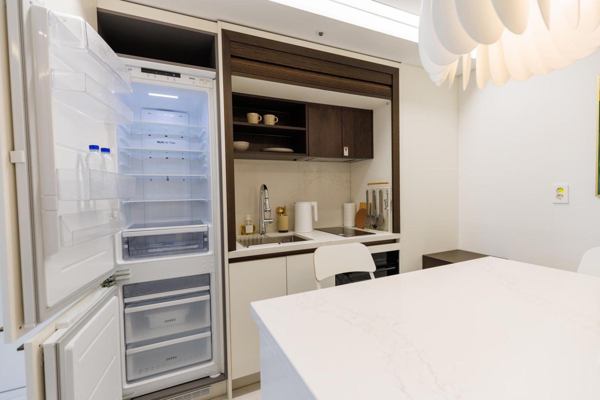 Wecostay Gangnam Seoul Exterior photo